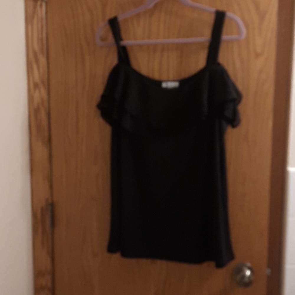 Cold Shoulder Top Xl